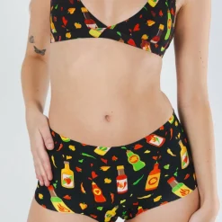 The Gotcha Sriracha - Hot Sauce Women’s Seamless Boyshort
